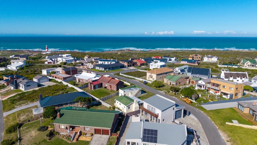 To Let 1 Bedroom Property for Rent in Agulhas Western Cape